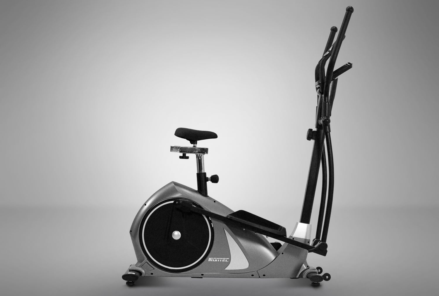 เครื่องเดินวงรี-elliptical-e120s-xs8